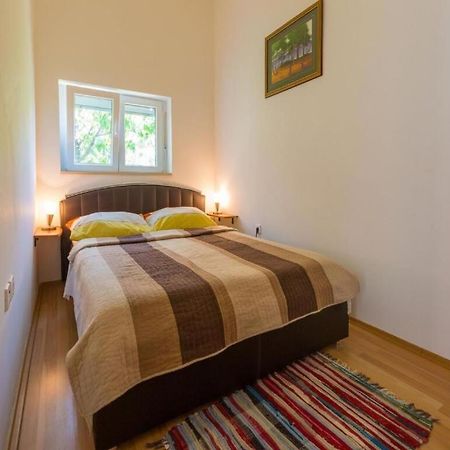 דראמליי Apartments Adrasteja מראה חיצוני תמונה