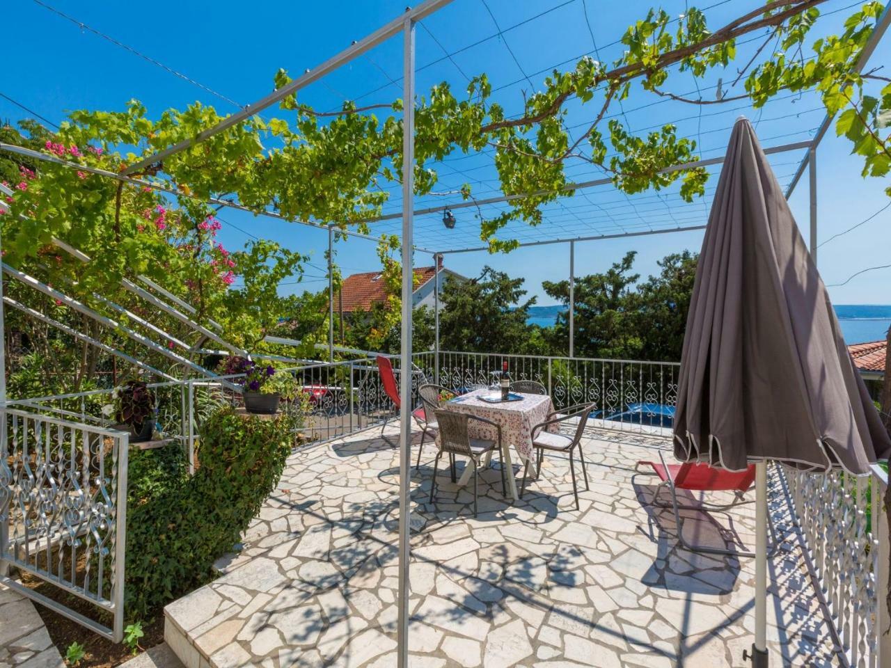 דראמליי Apartments Adrasteja מראה חיצוני תמונה