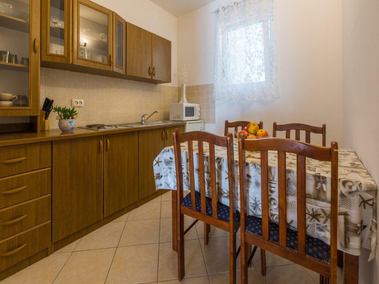 דראמליי Apartments Adrasteja מראה חיצוני תמונה