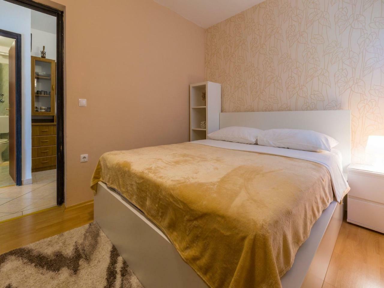 דראמליי Apartments Adrasteja מראה חיצוני תמונה