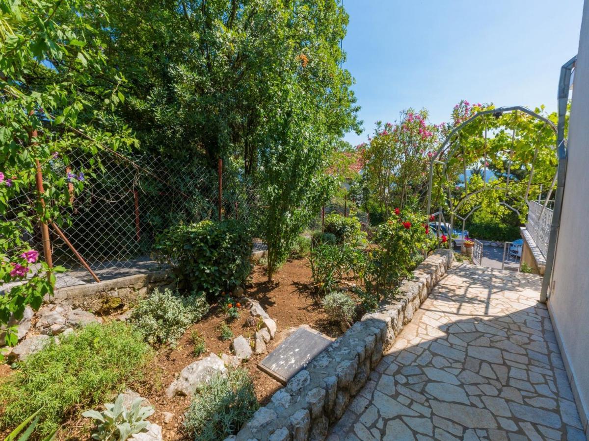 דראמליי Apartments Adrasteja מראה חיצוני תמונה